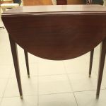 767 4182 DROP-LEAF TABLE